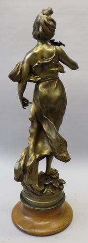 Rousseau Eglantine, ''Lady with flower''