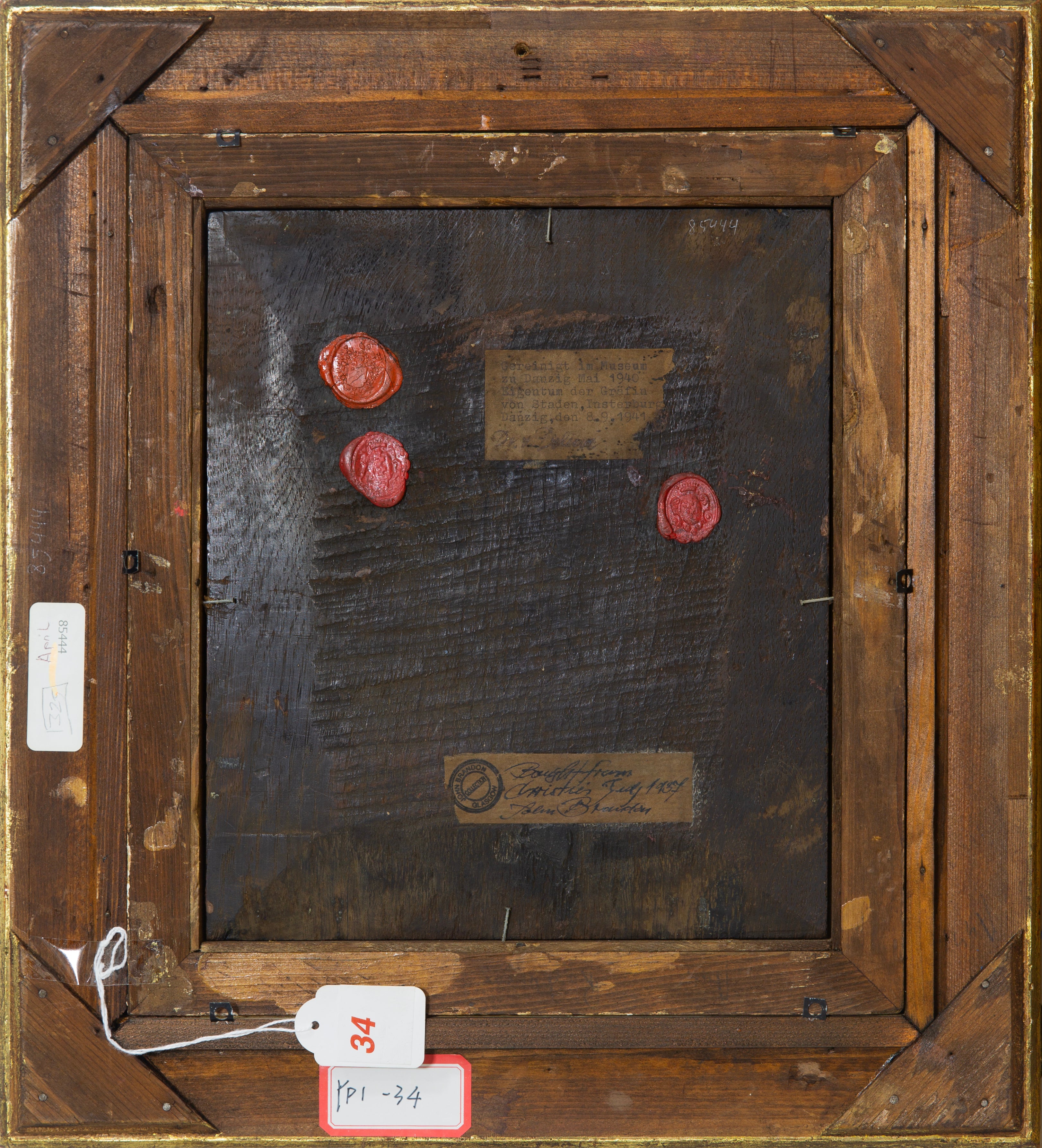 Notary in the Countryside