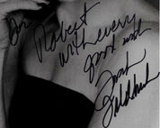 Tovah Feldshuh Signed Photograph – Broadway & Screen Legend