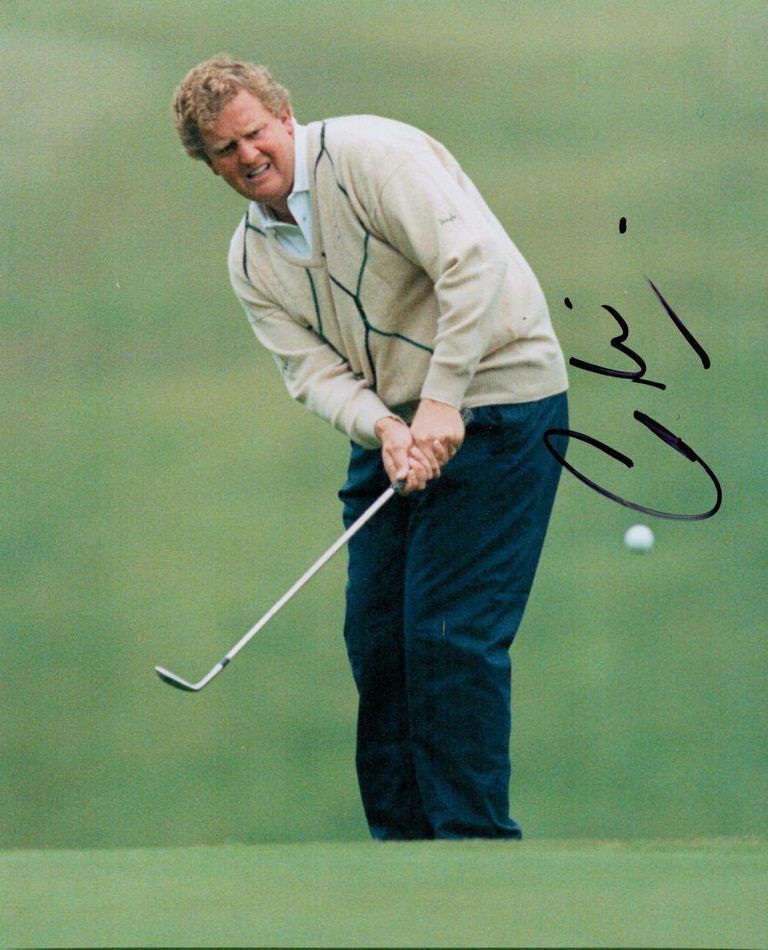Colin Montgomerie Signed 10x8 Colour Photograph