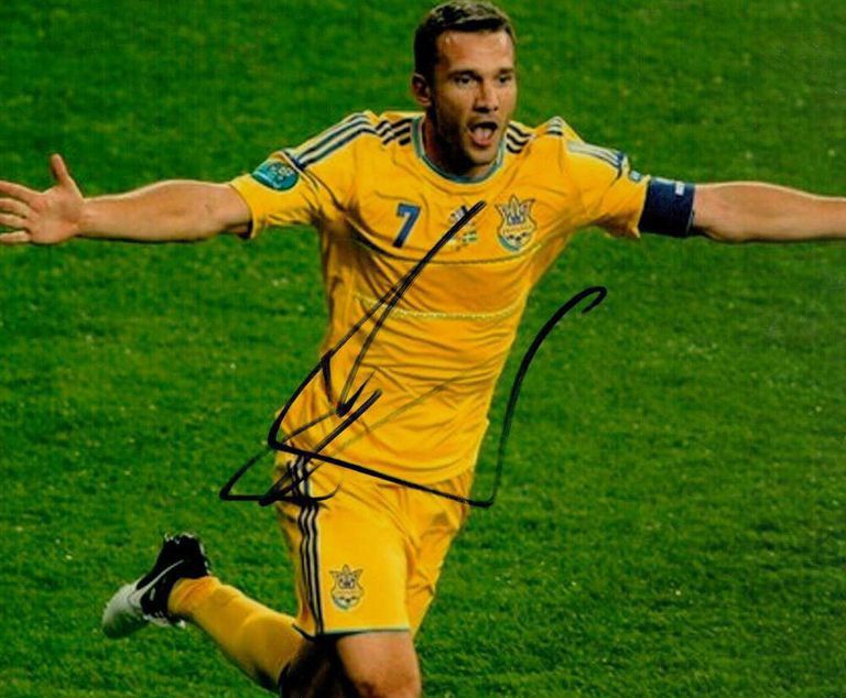 Andriy Shevchenko Signed 10x8 Colour Photograph – In Action for Ukraine