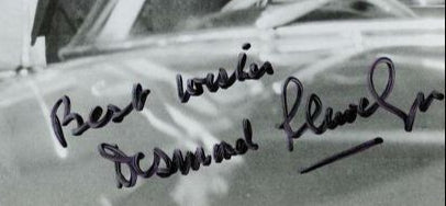 Desmond Llewelyn Signed 10x8 Photograph – Iconic "Q" from James Bond