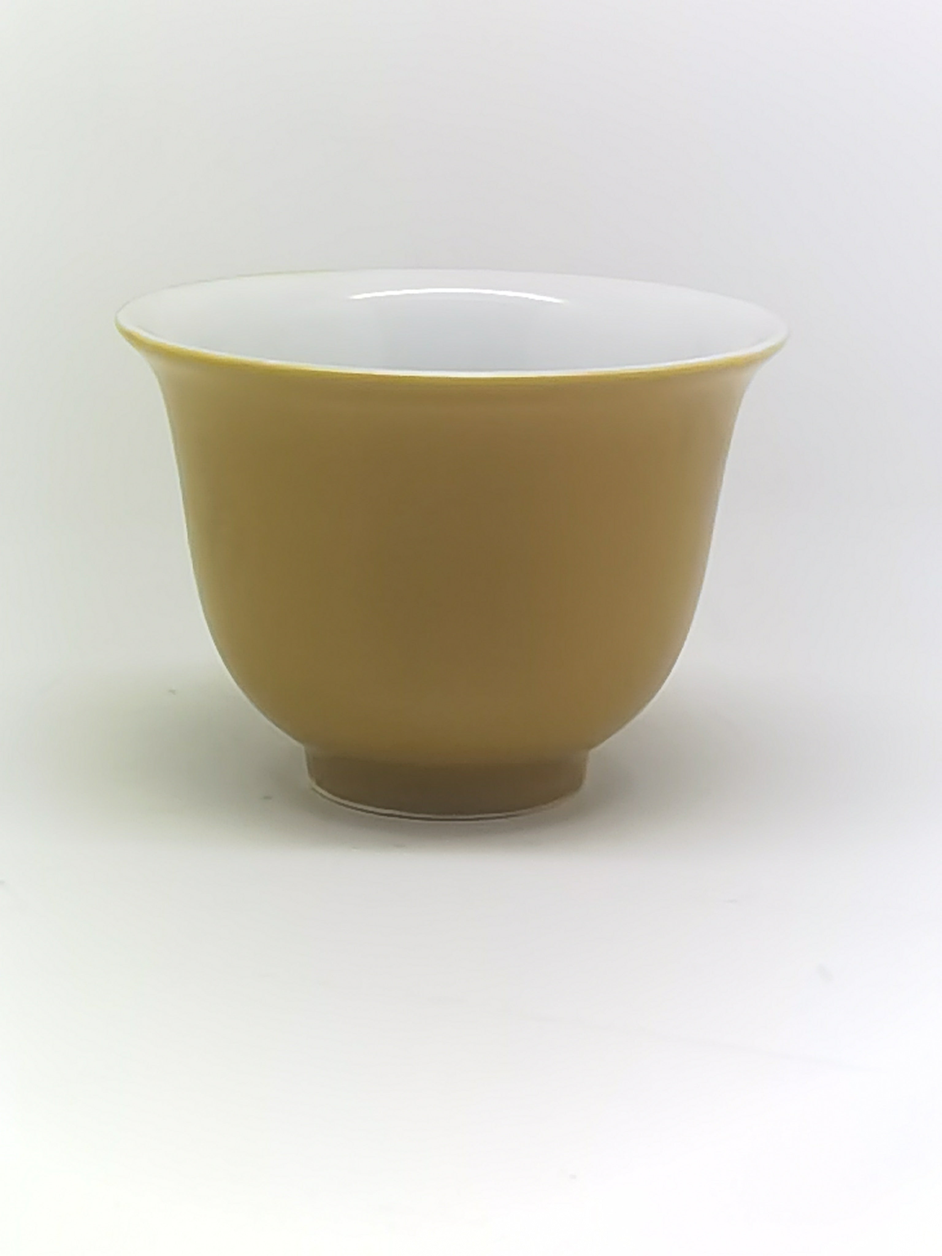 Yellow Glazed Bowl with Yongzheng Six-Character Mark