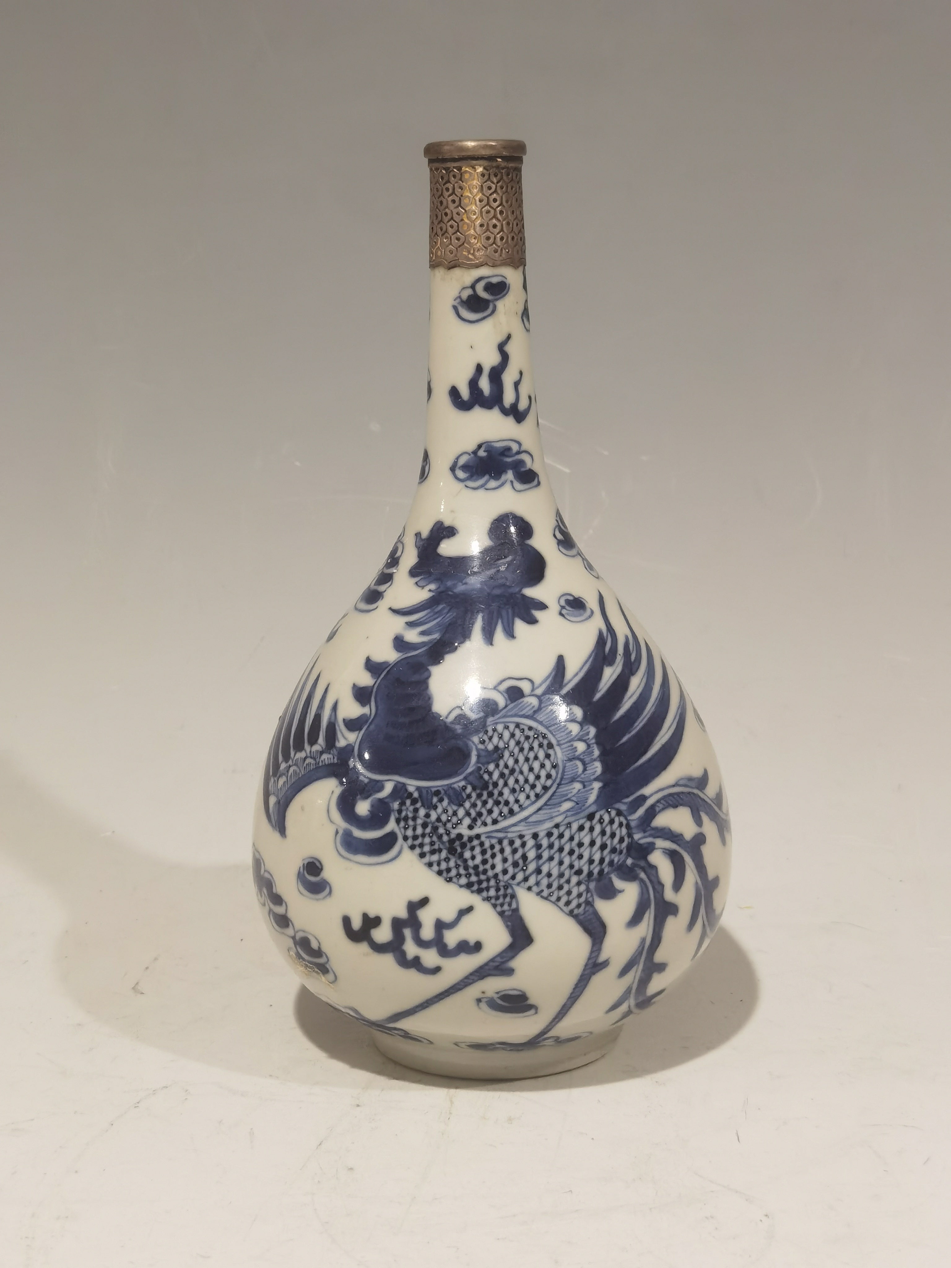 19th Century Vietnamese Porcelain Bottle Vase