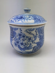 Early 20th Century Vietnamese Blue Decorated Covered Porcelain Bowl with Pomegranate Motifs