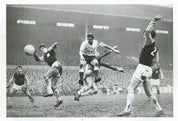 Cliff Jones Signed Black & White Print – 1960/61 Double-Winning Season