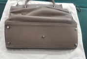 Hermès 2009 Etoupe Veau Taurillon Clemence Kelly 42 Shoulder Handbag with Palladium Hardware