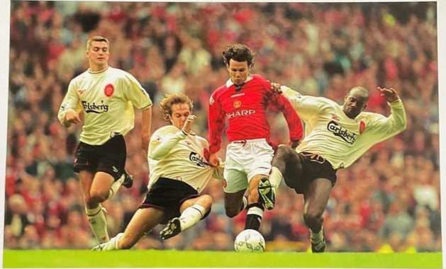 Ryan Giggs Signed 22x16 Colour Print – Manchester United vs Liverpool