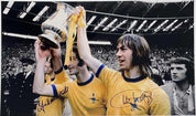 Charlie George Signed 18x12 Black & White Photo – 1971 FA Cup Victory