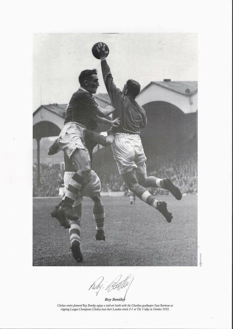 Roy Bentley Signed 11x8 Black & White Photo (Mounted on A3 Card)