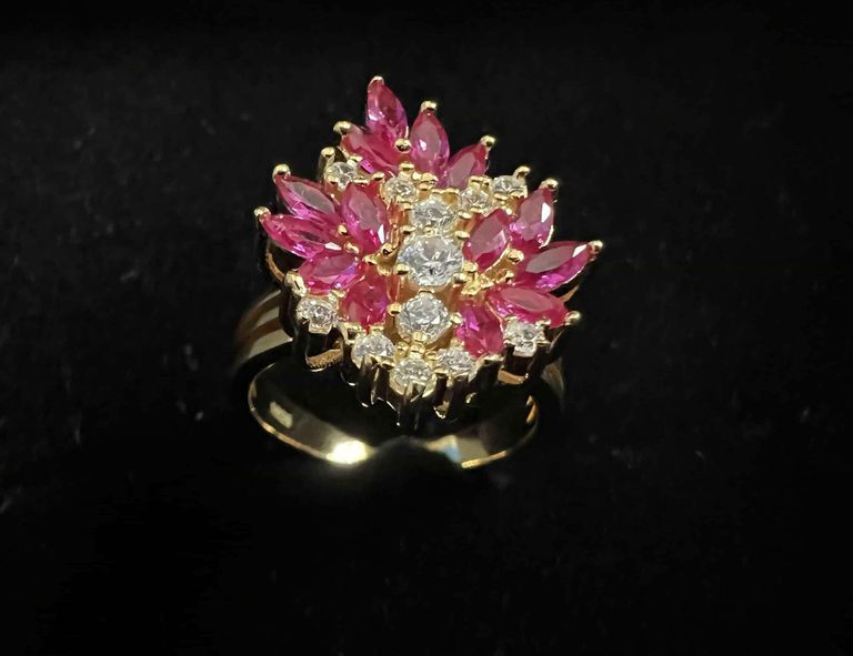 Floral Elegance Ring - Pink and Transparent Gemstone Flowers - Gold-Colored Base