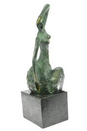 Milo, Nude female figure