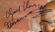 Desmond Tutu Signed 10x8 Colour Photo – Anti-Apartheid & Human Rights Icon