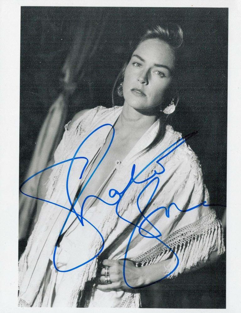 Sharon Stone Signed 10x8 Black & White Photo