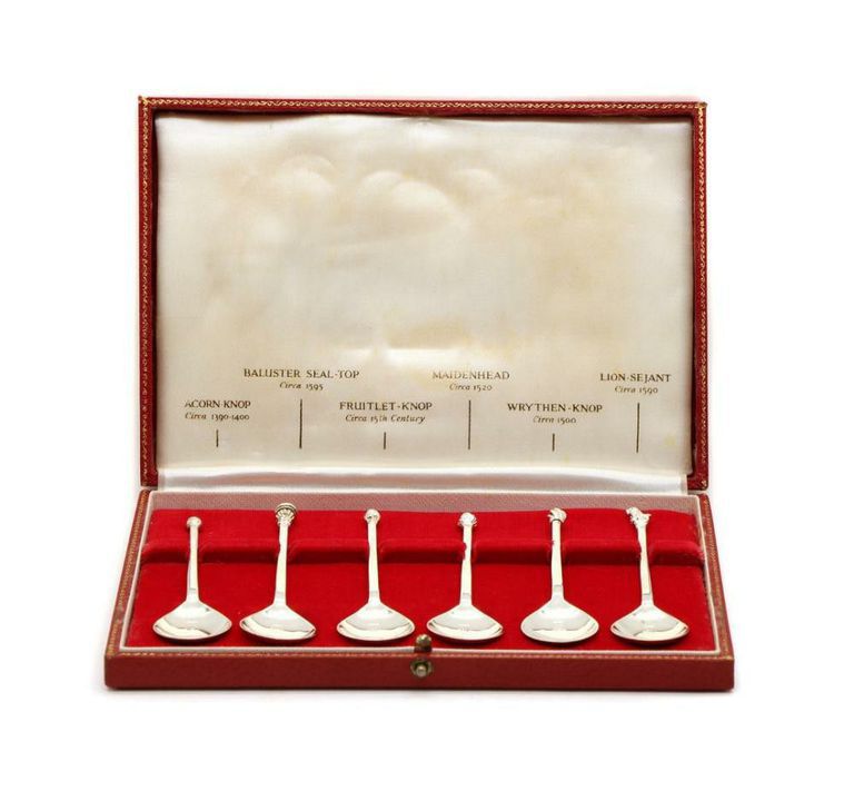 Antique Set of Six Silver Elizabethan Hallmark Spoons with Unique Knops - Boxed