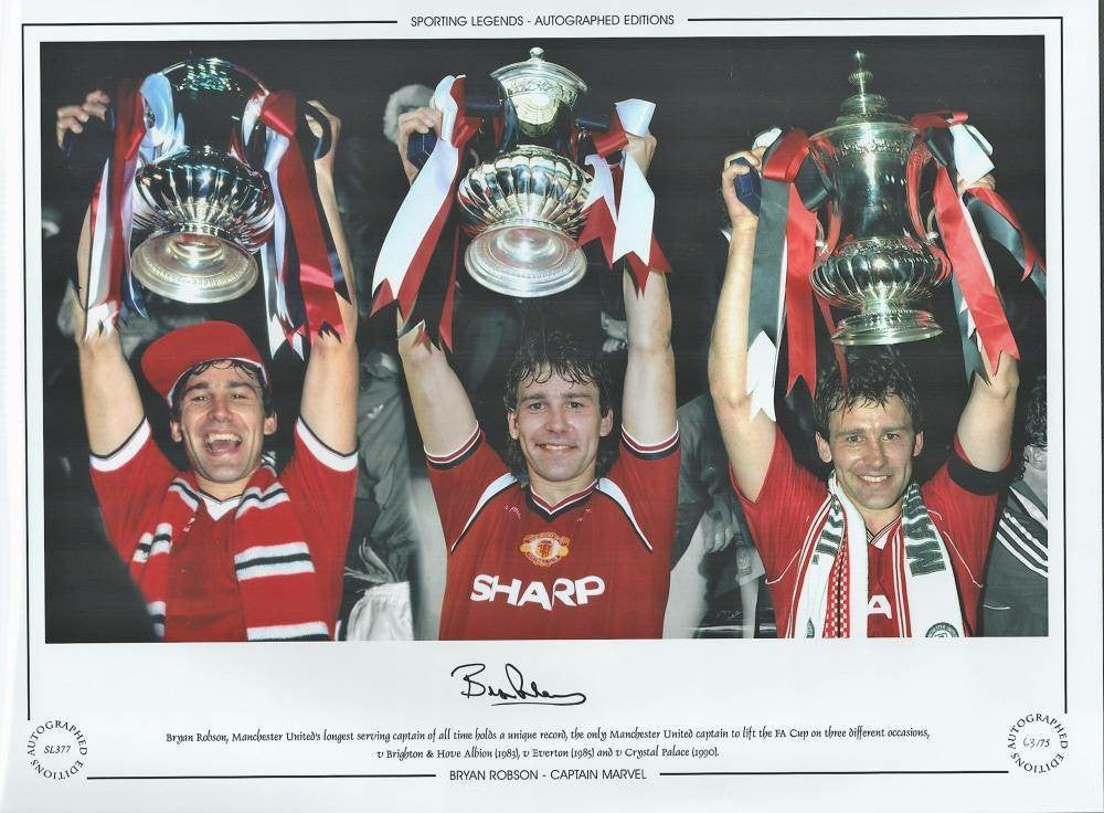 Bryan Robson 16x12 Hand Signed Colour Photo - Autographed Limited Edition