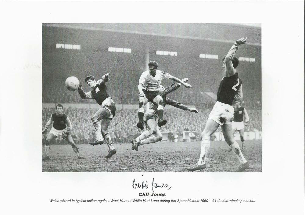 Cliff Jones signed - Tottenham's 1960-61 Double Win Season - Black & White Photo