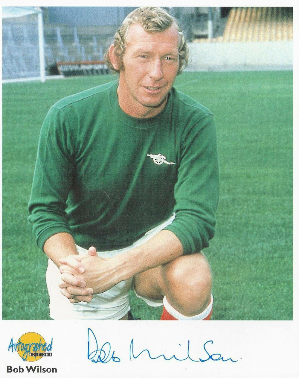 Bob Wilson Autographed 10x8 Photo - Arsenal Goalkeeping Legend in Close-Up