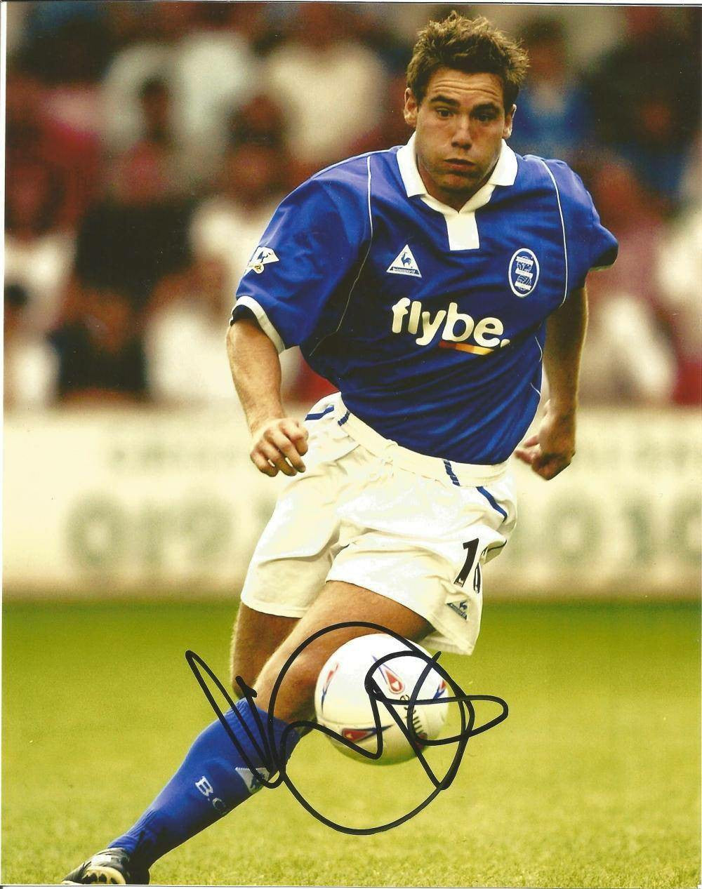 David Dunn Autographed Birmingham City Signing Photo - English Football Maestro