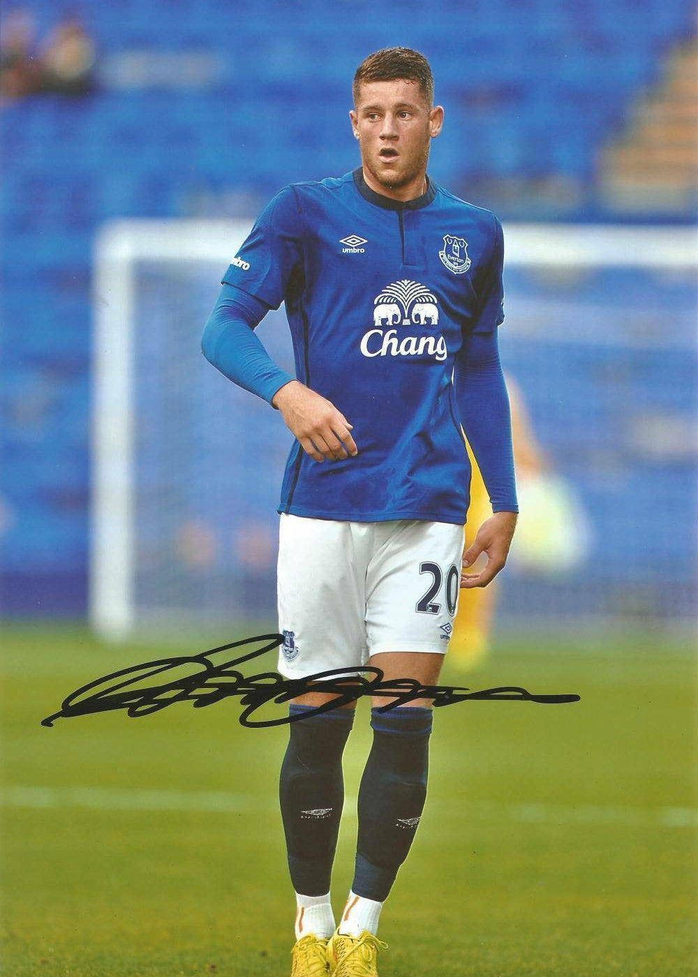 Football Memorabilia - Autographed 12x8 Photo by Ross Barkley for Everton