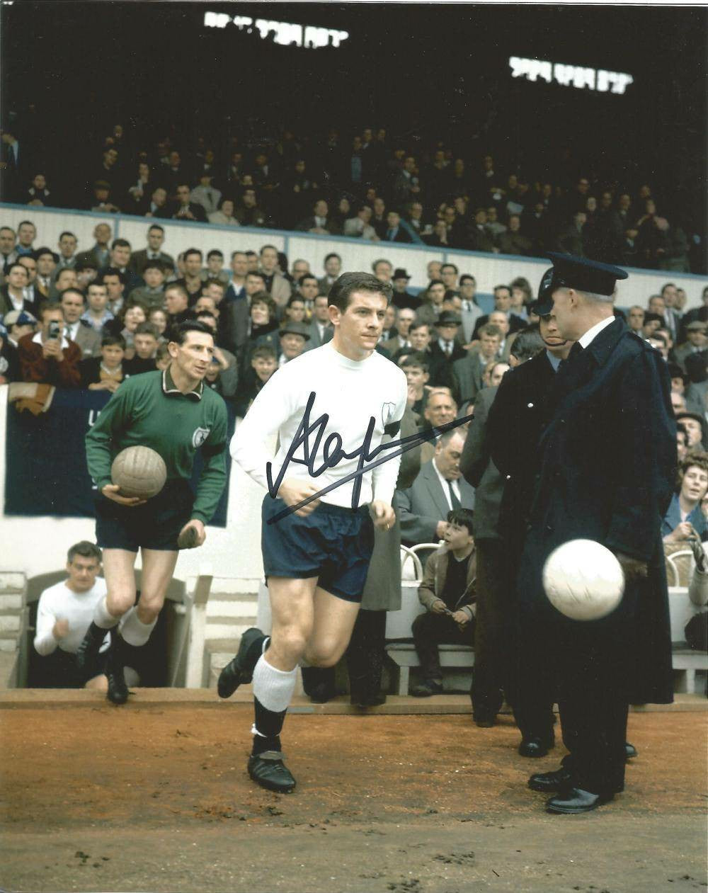 Autographed Photo - Football Memorabilia featuring Alan Patrick Mullery MBE