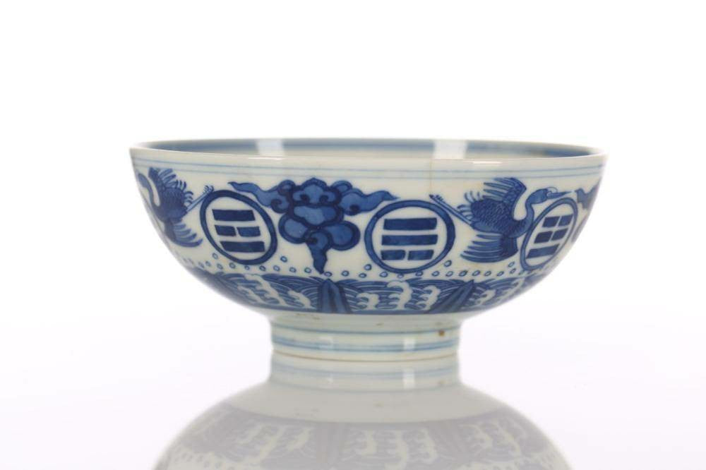 Antique Chinese Blue and White Bowl - Dragon and Crane Masterpiece