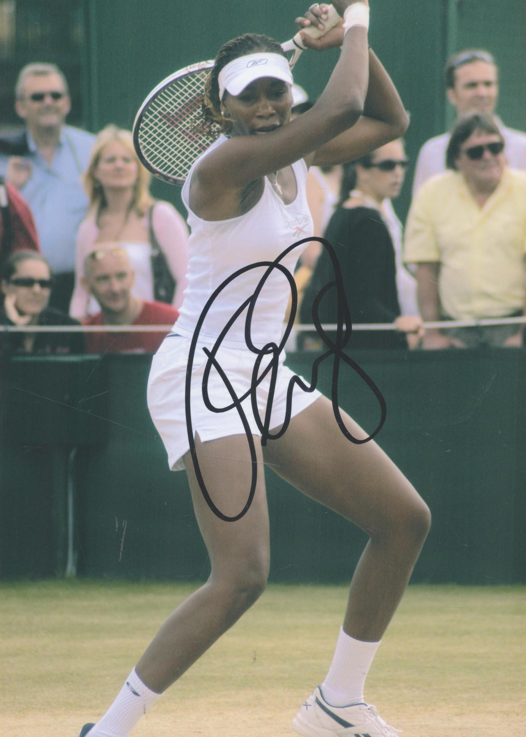 Autographed 9x6 Color Photo of Tennis Legend Venus Williams - Good Condition