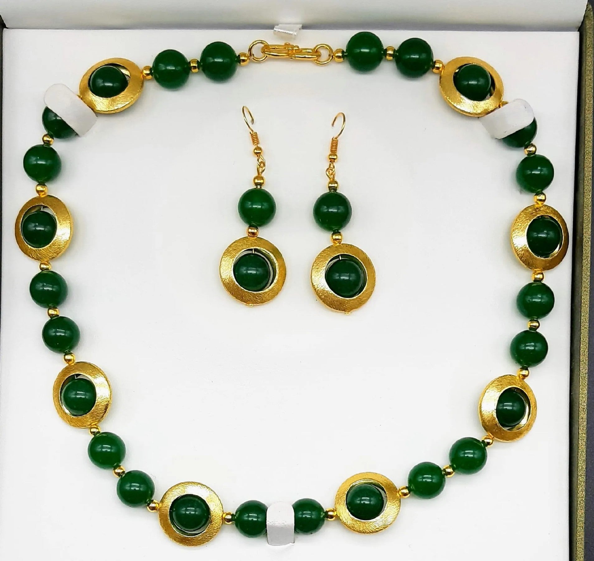 Vintage-Inspired Green Jade and Gold-Plated Necklace with Matching Earrings - 60s