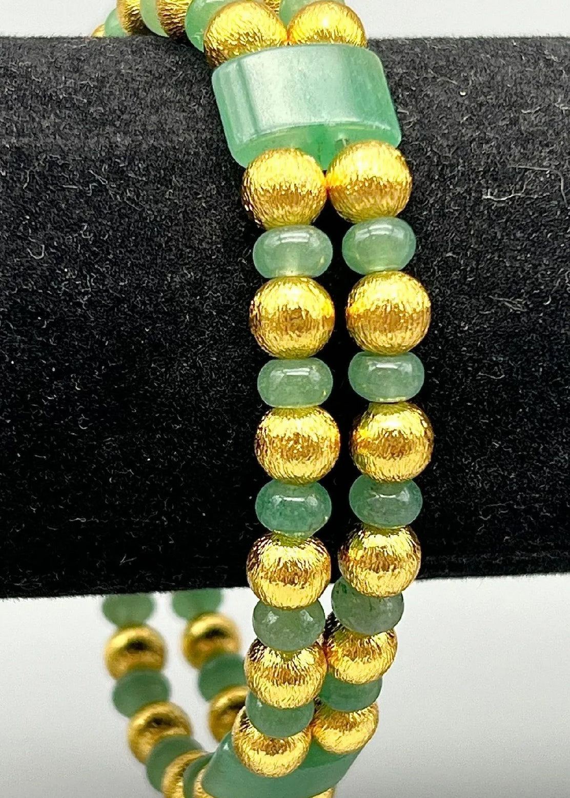 Elegance Defined: Feminine Light Green Emerald Bracelet - 22cm