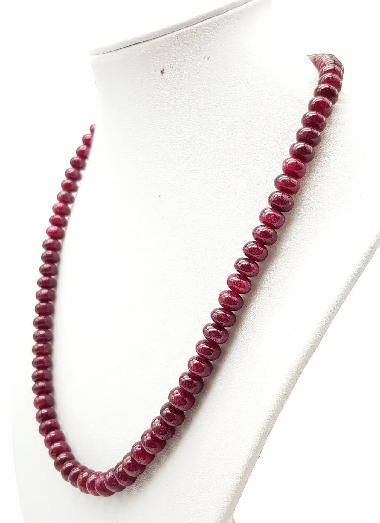 300 Carat Cabochon Ruby Gem Necklace - 925 Silver Clasp, 44cm