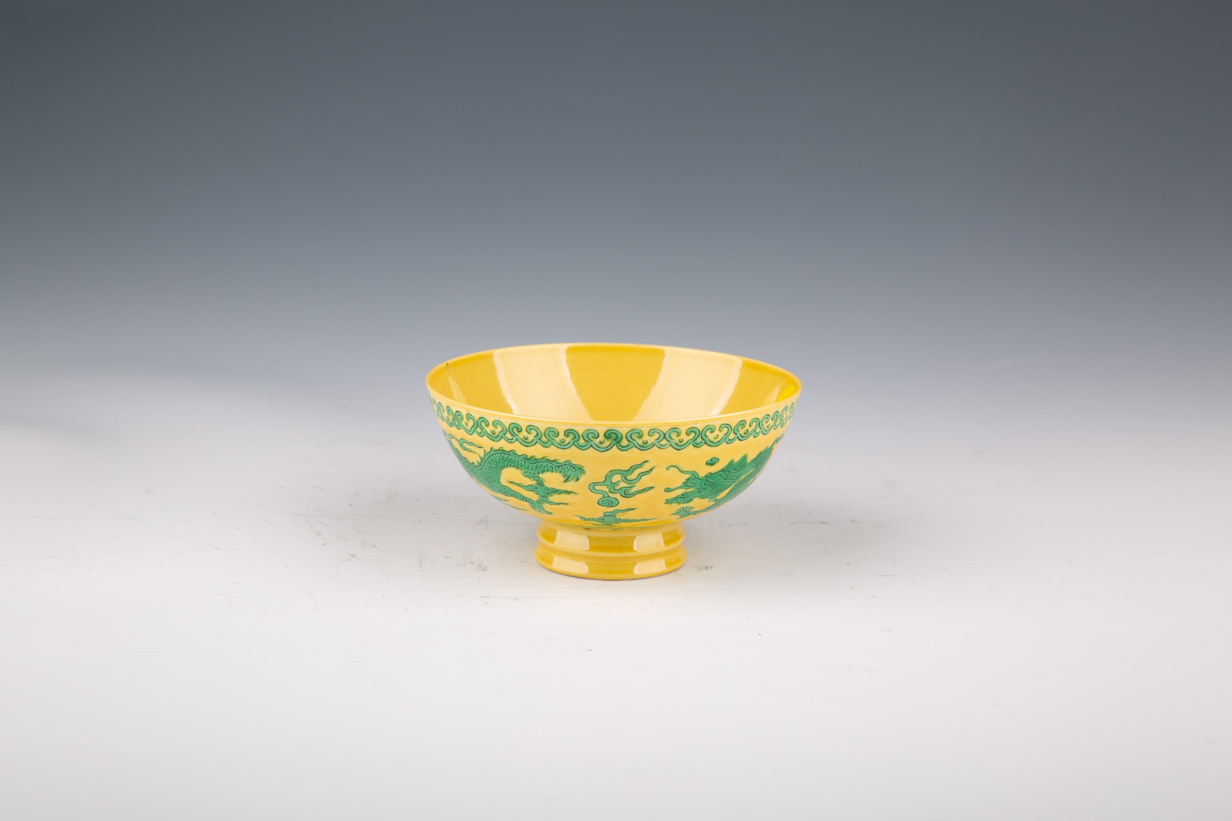 Chinese Spinach Green Glazed Porcelain Bowl - Yongzheng Style- D4.78 inches