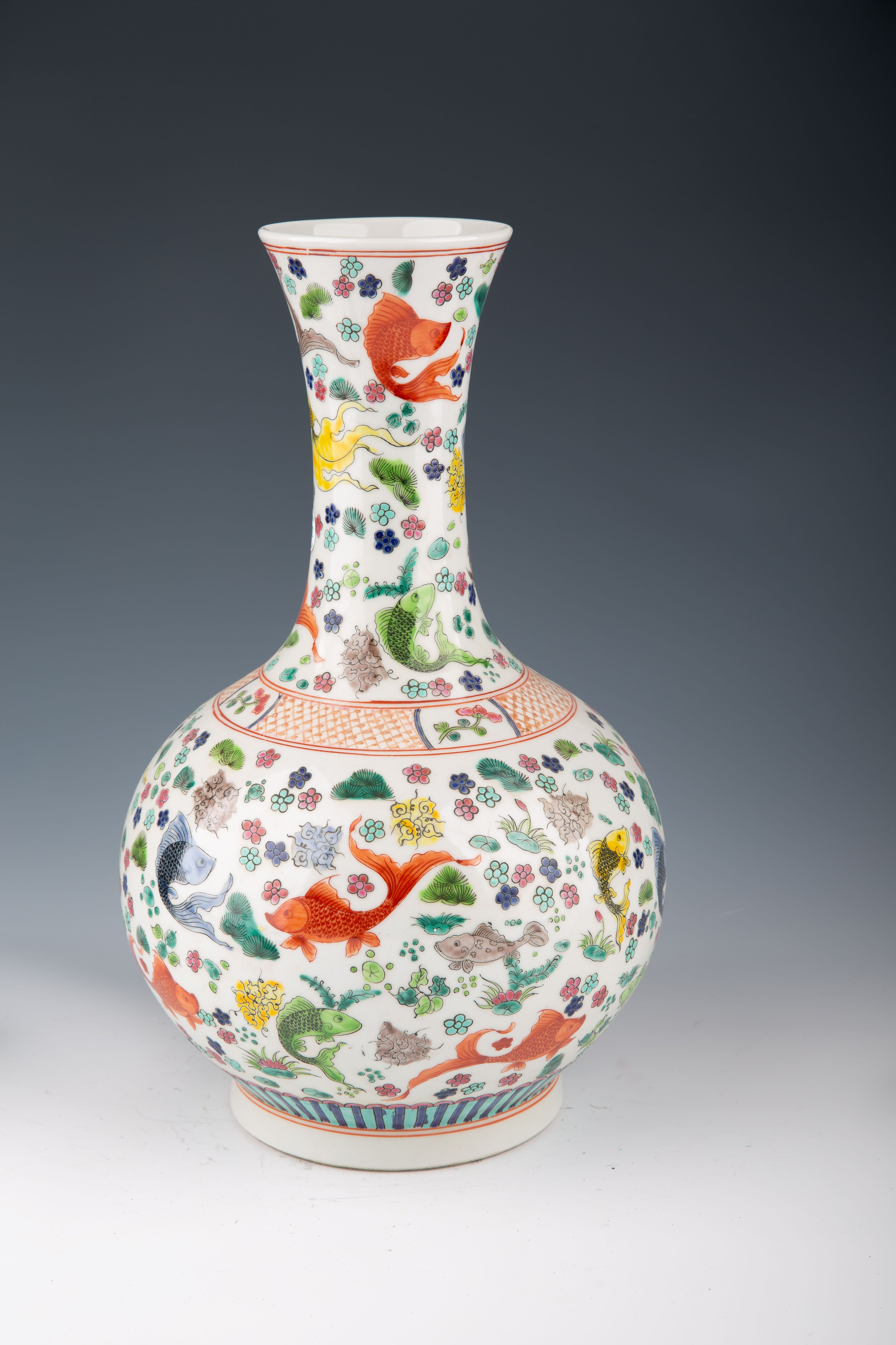 Antique Chinese Multicolor Porcelain Bottle - Kangxi Period - H16.14 in.