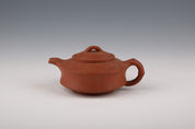 Two tea pots in Yixing from China