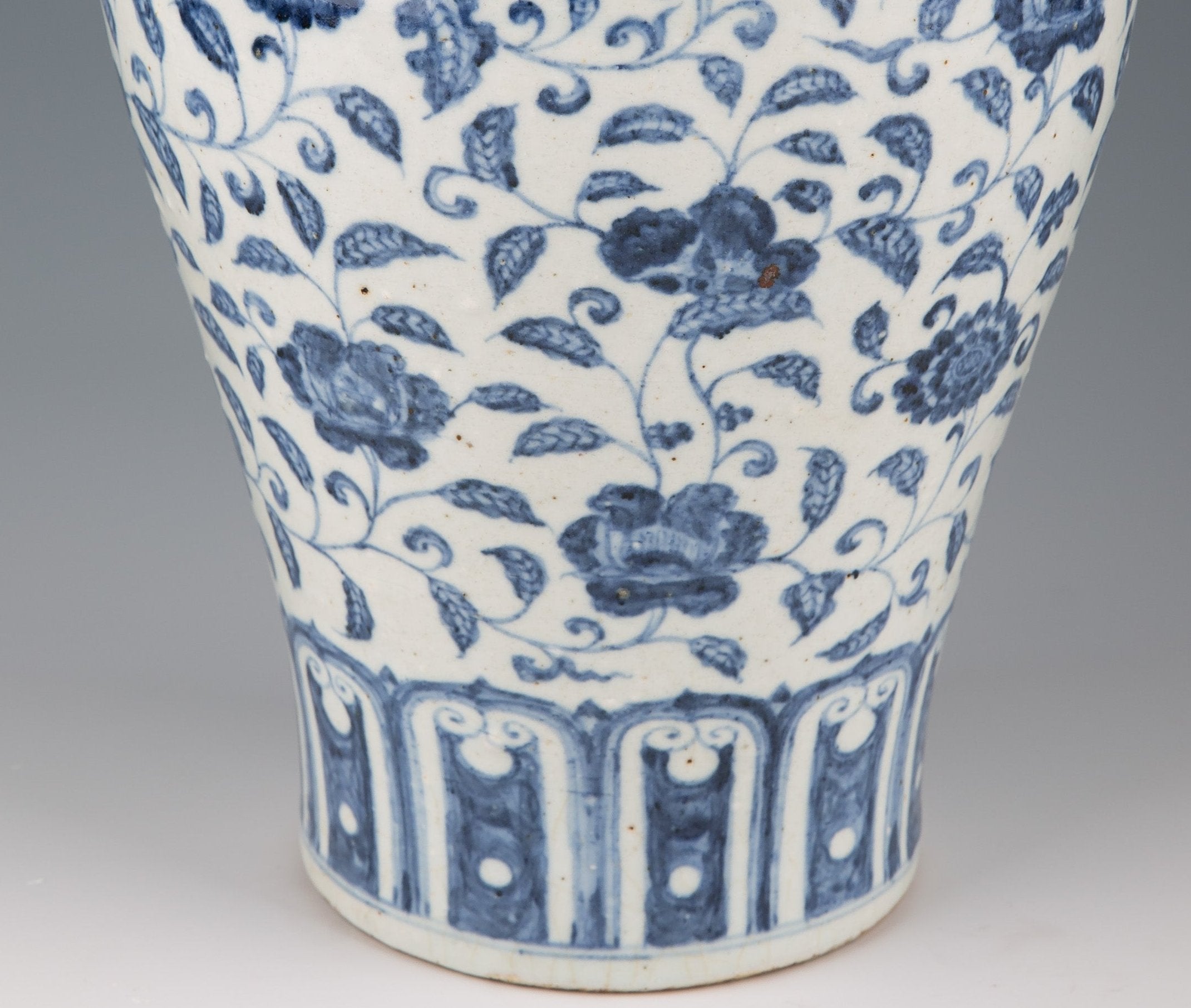 18th Century Chinese Porcelain Vase