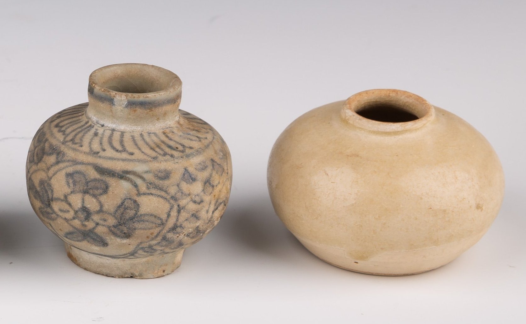 Rare Micro Ceramic Vases in Ancient China