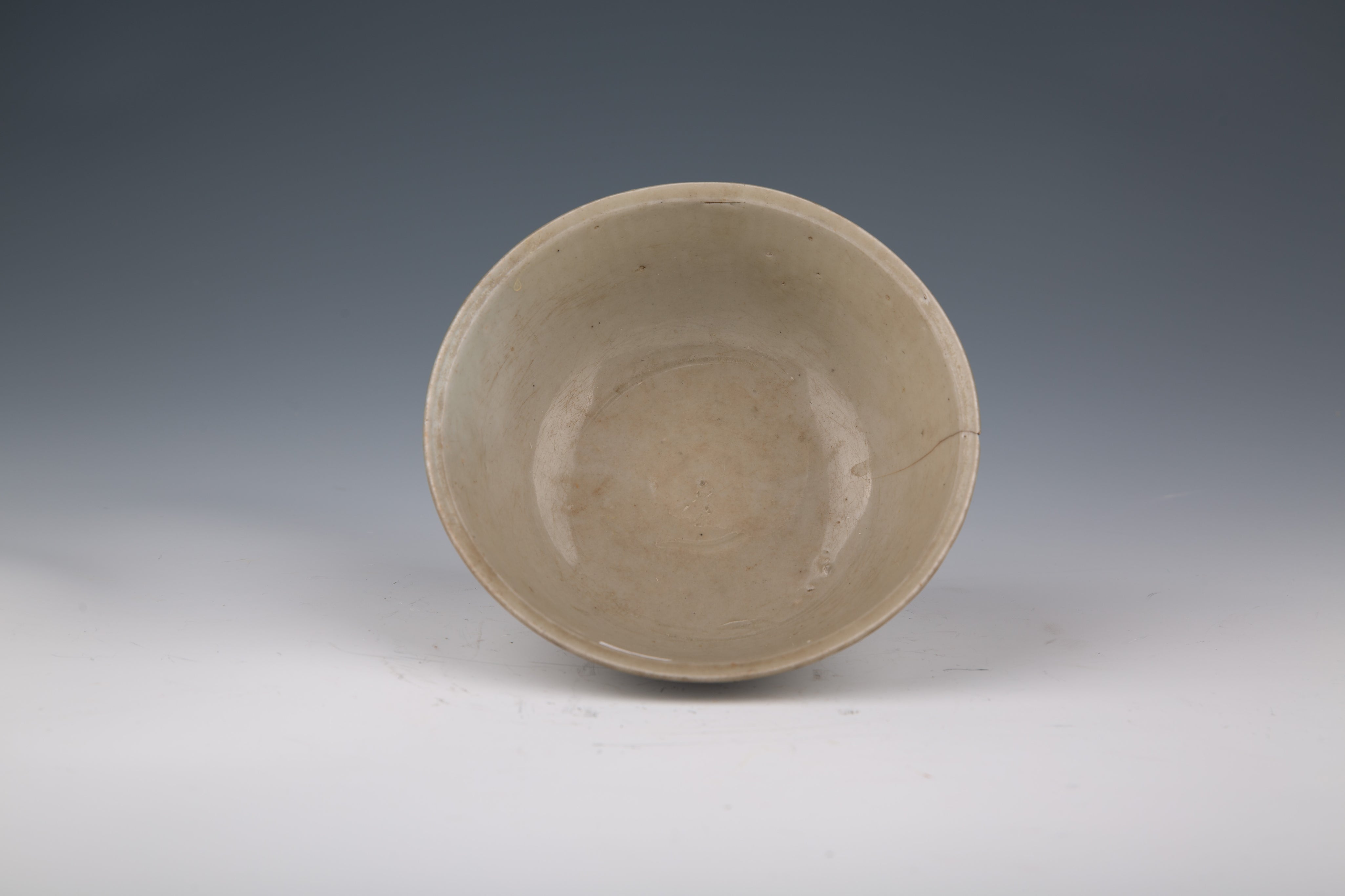 A Set of Five Ceramic Bowls and Plates from the Song Dynasty to the Ming Dynasty in China