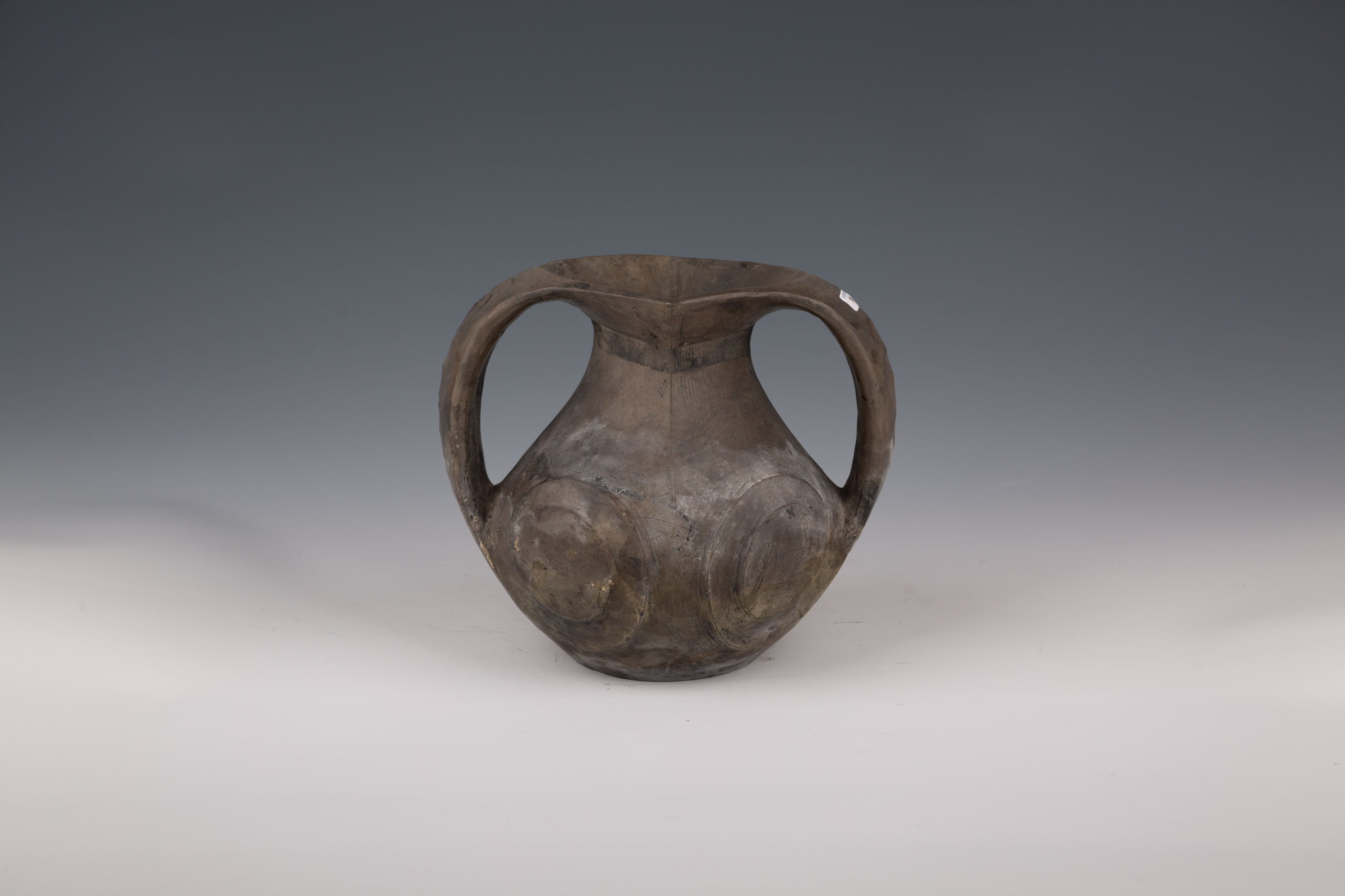 Spiral Decorative Vase from the Warring States Period