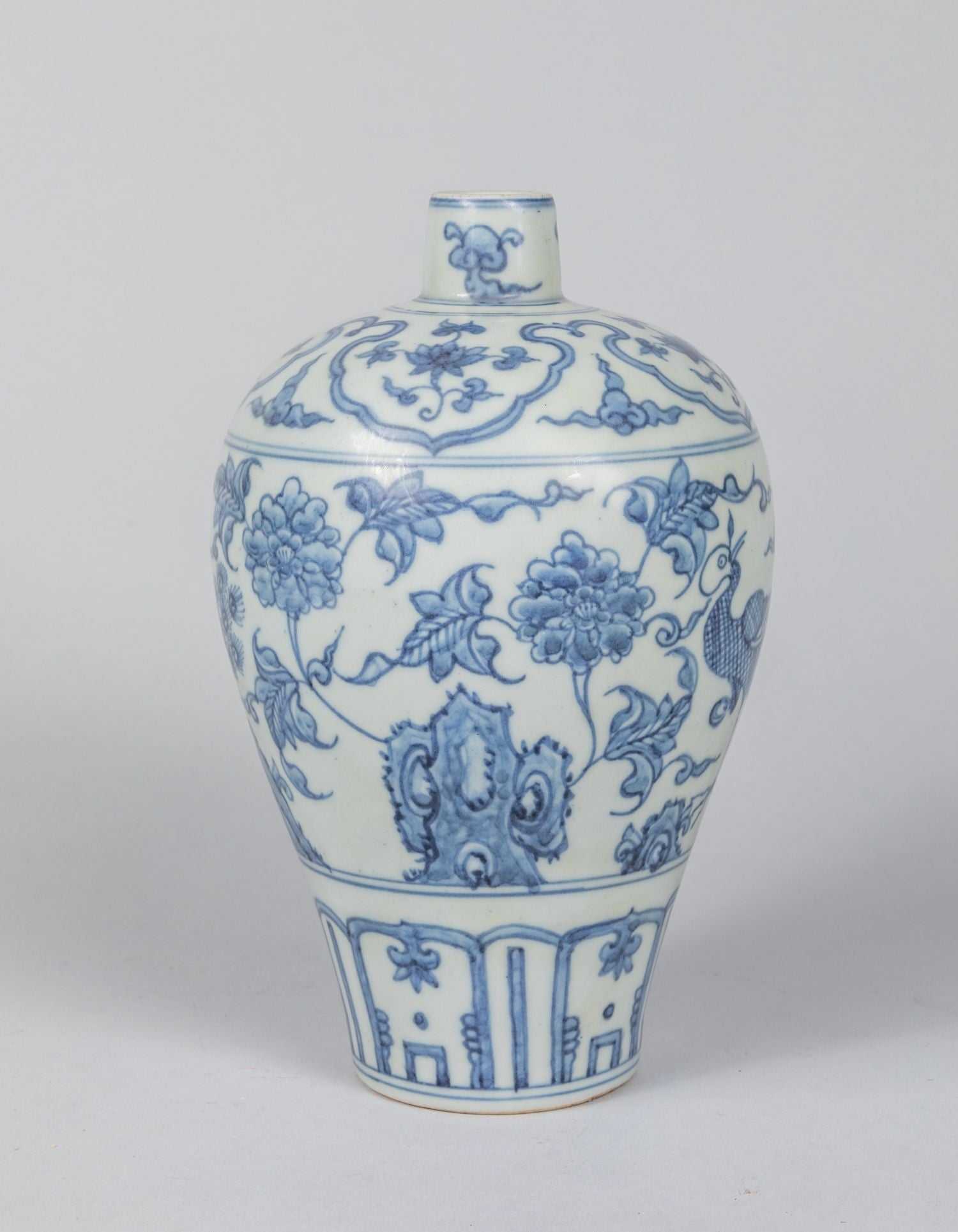 Chinese Ming Shipwreck Blue & White Vase