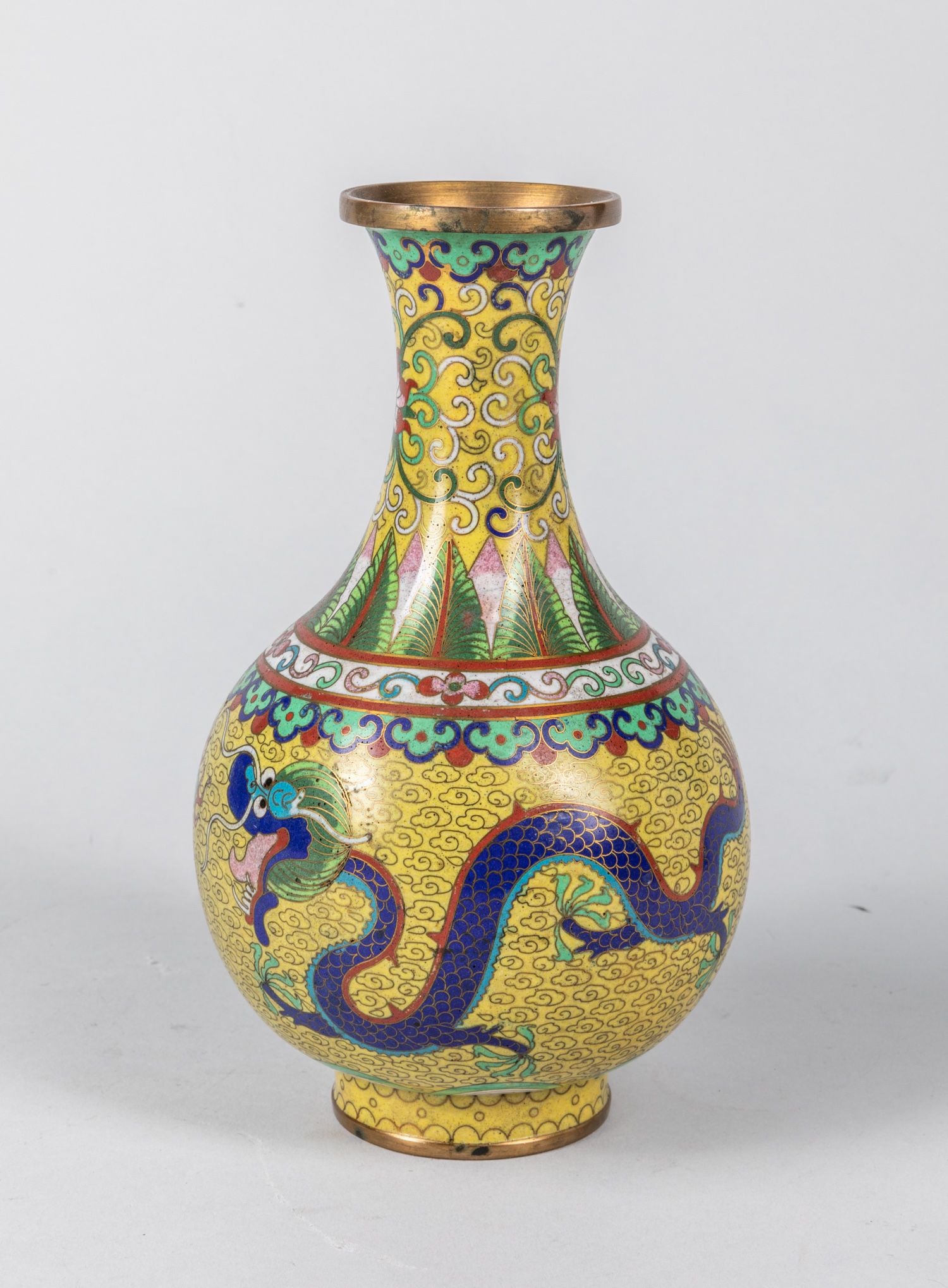 Chinese Antique Cloisonne Dragon Cabinet Vase