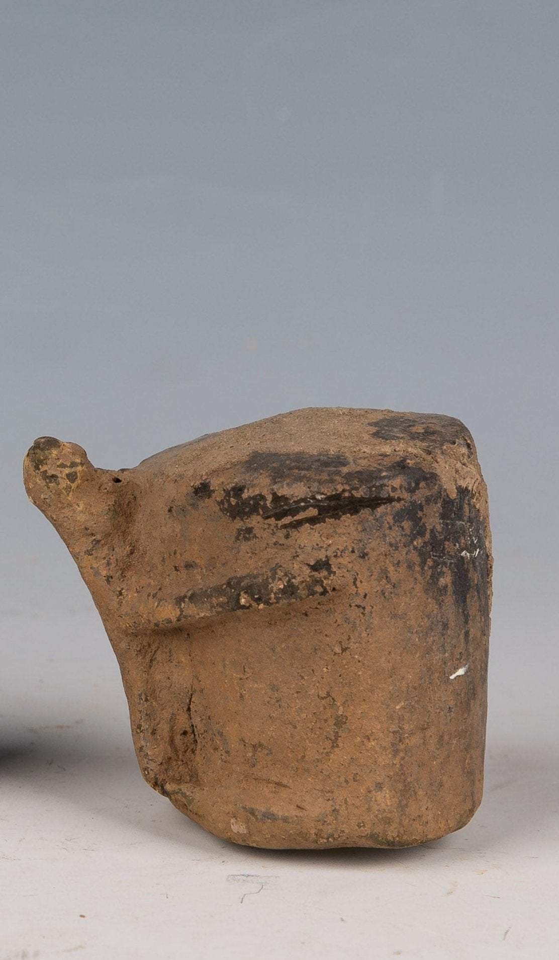 Grey Pottery, Red Mountain Culture (4500-3000 BC)