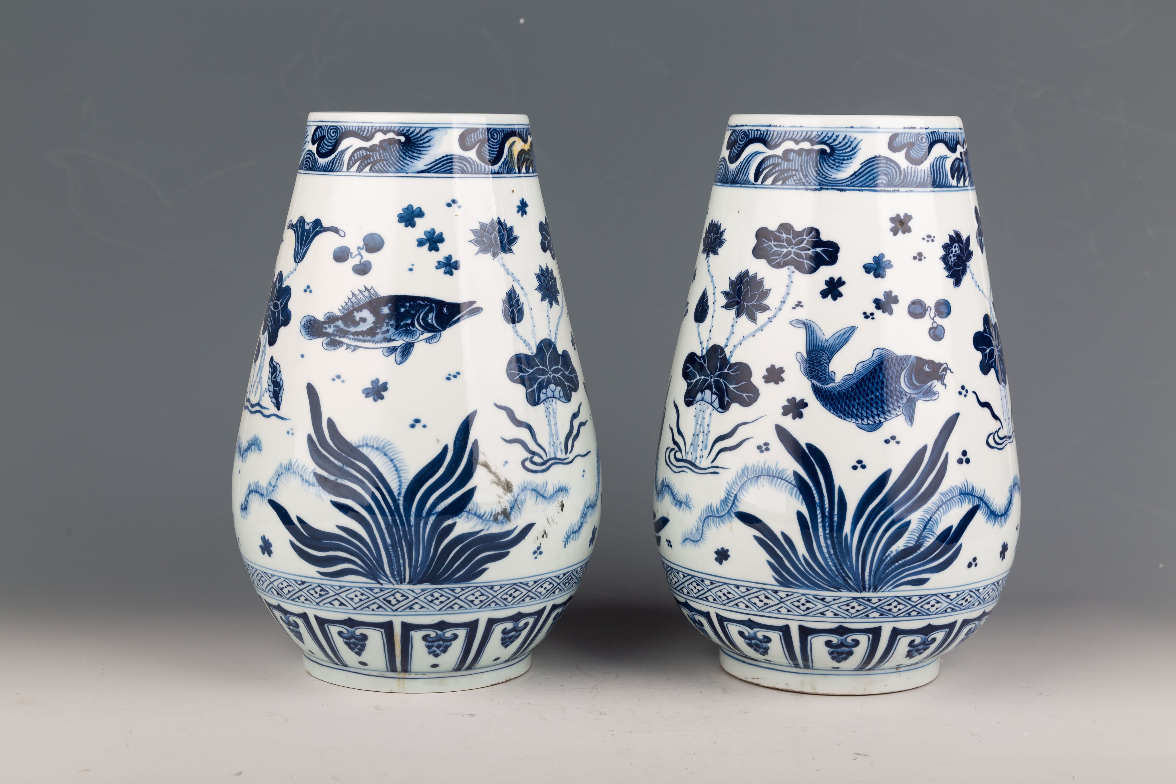 A Pair of Chinese Blue and White Glazed Porcelain Vases