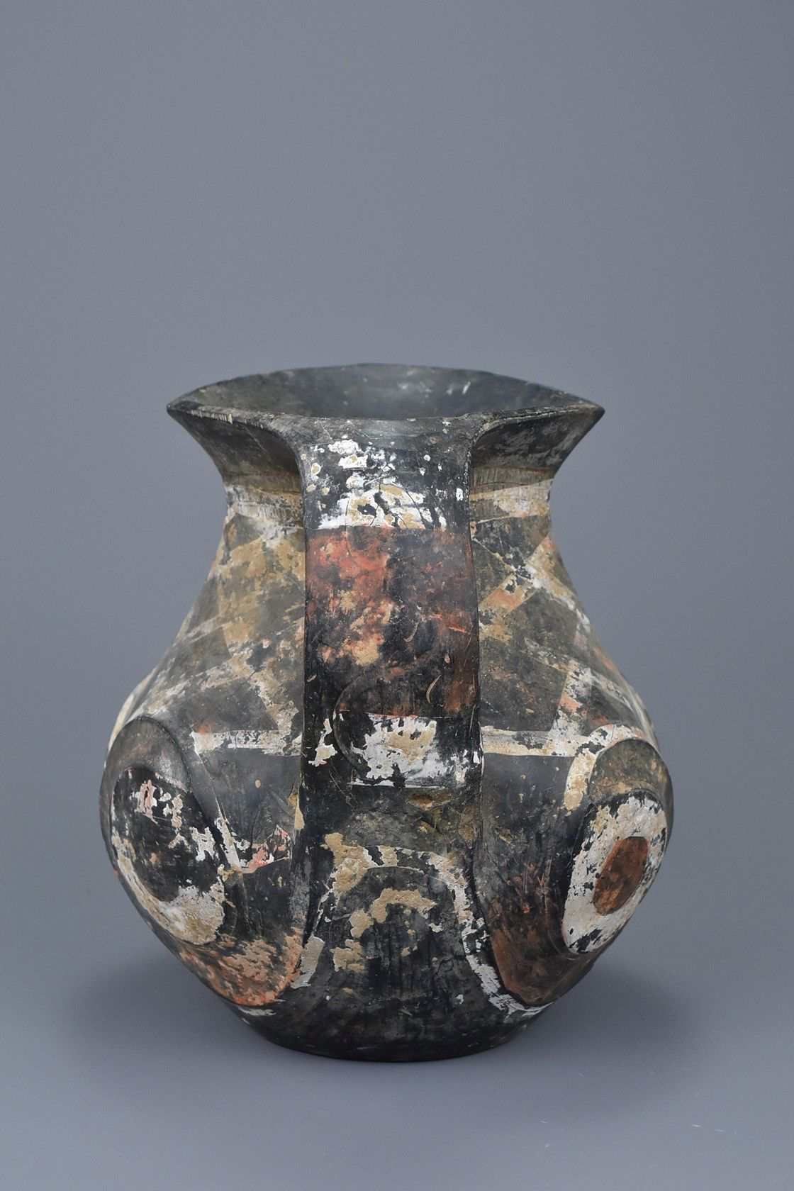 Han Dynasty Black Pottery Amphora