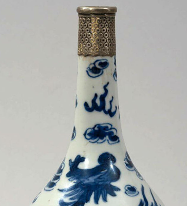 19th Century Vietnamese Porcelain Bottle Vase