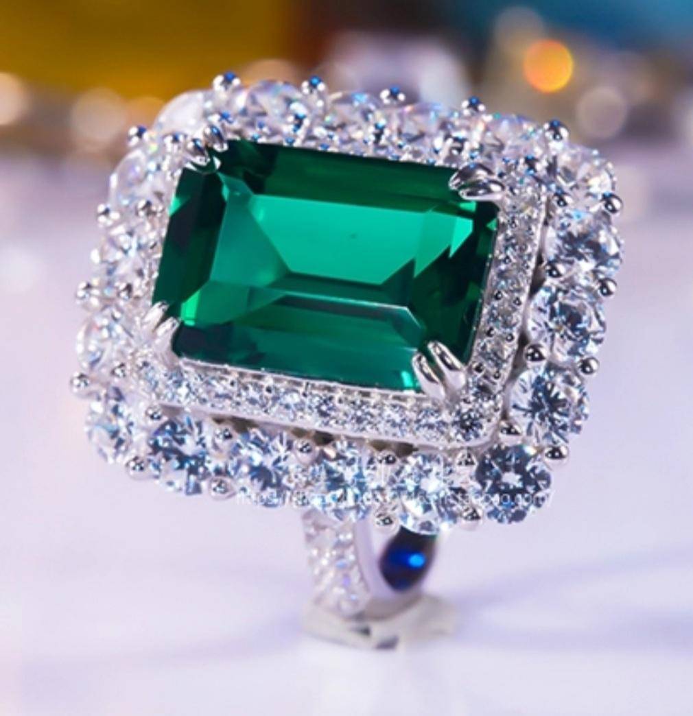 Emerald, Diamond, and Eighteen Karat Gold Ring