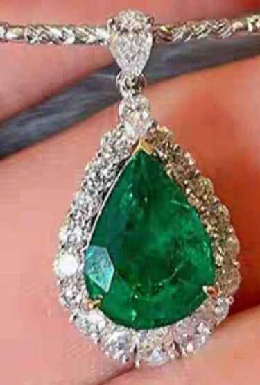 Vintage 14K White Gold Diamond and Emerald Pendant Necklace