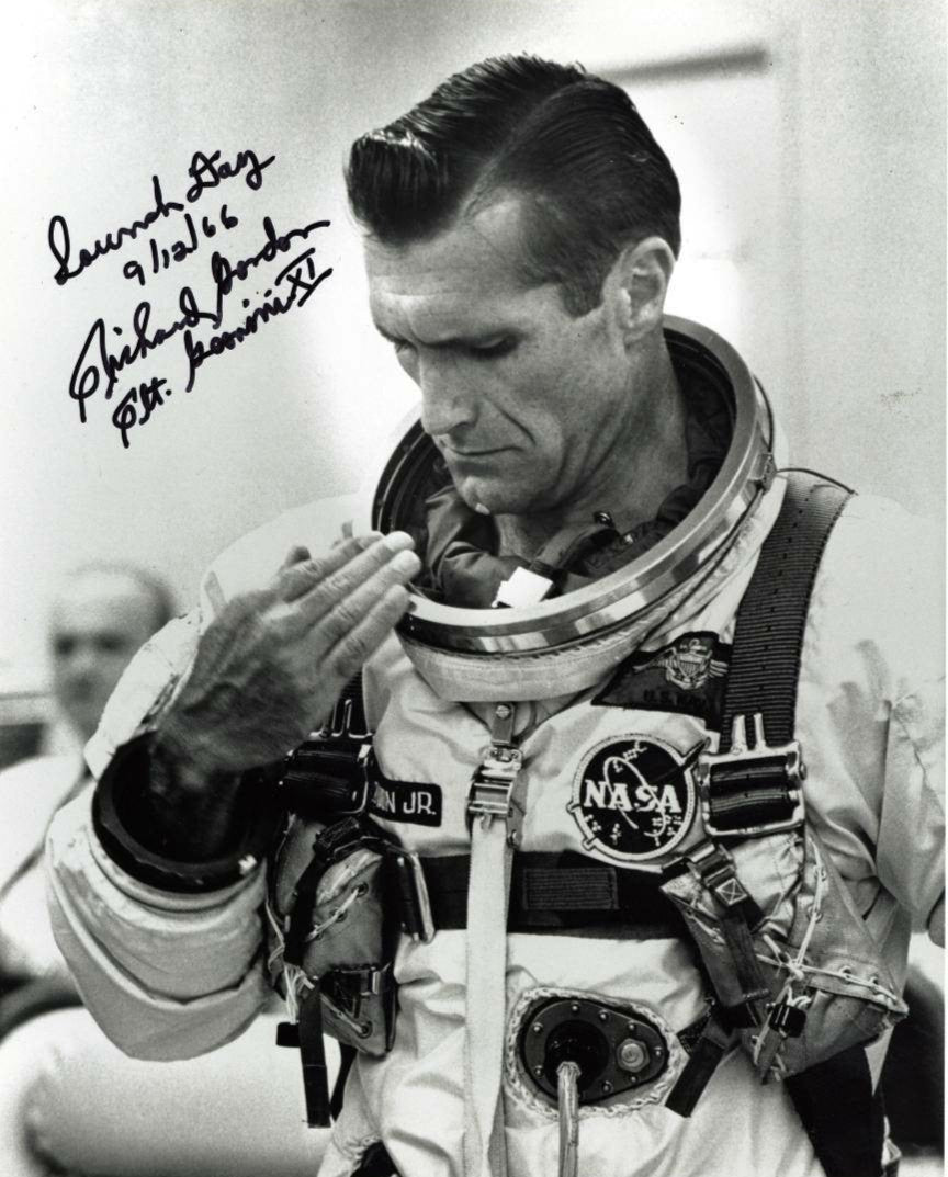 Gemini XI - Richard Gordon Signed Photograph