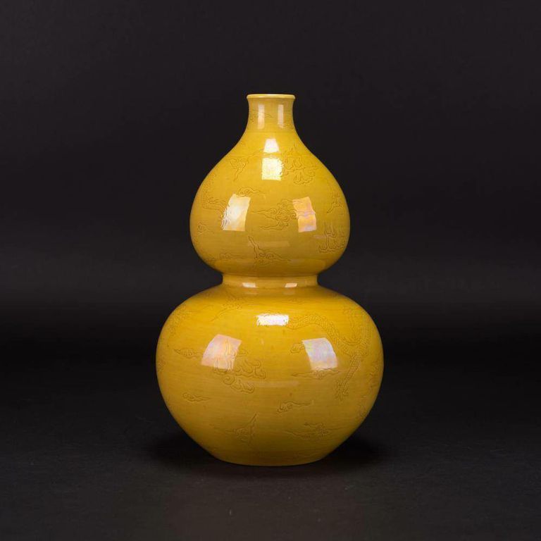 A Yellow-Glazed Double-Gourd 'Dragon' Vase