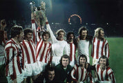 Bayern Munich Signed 12x8 Colour Photo – 1974 European Cup Celebration
